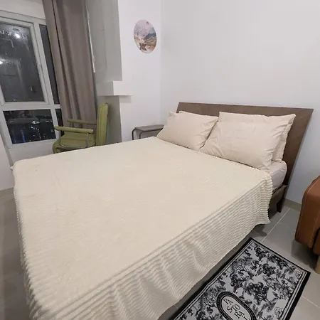 Miya\'S Crib D Staycation Tomas Morato Quezon City