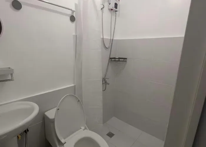 Miya's Crib D Staycation Tomas Morato Quezon Aparthotel 3*